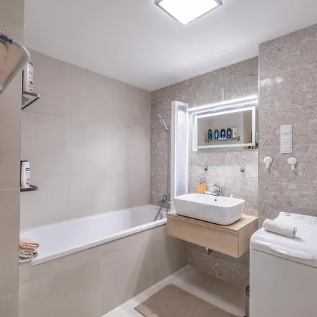 Myflat Coral 15 Апартаменты